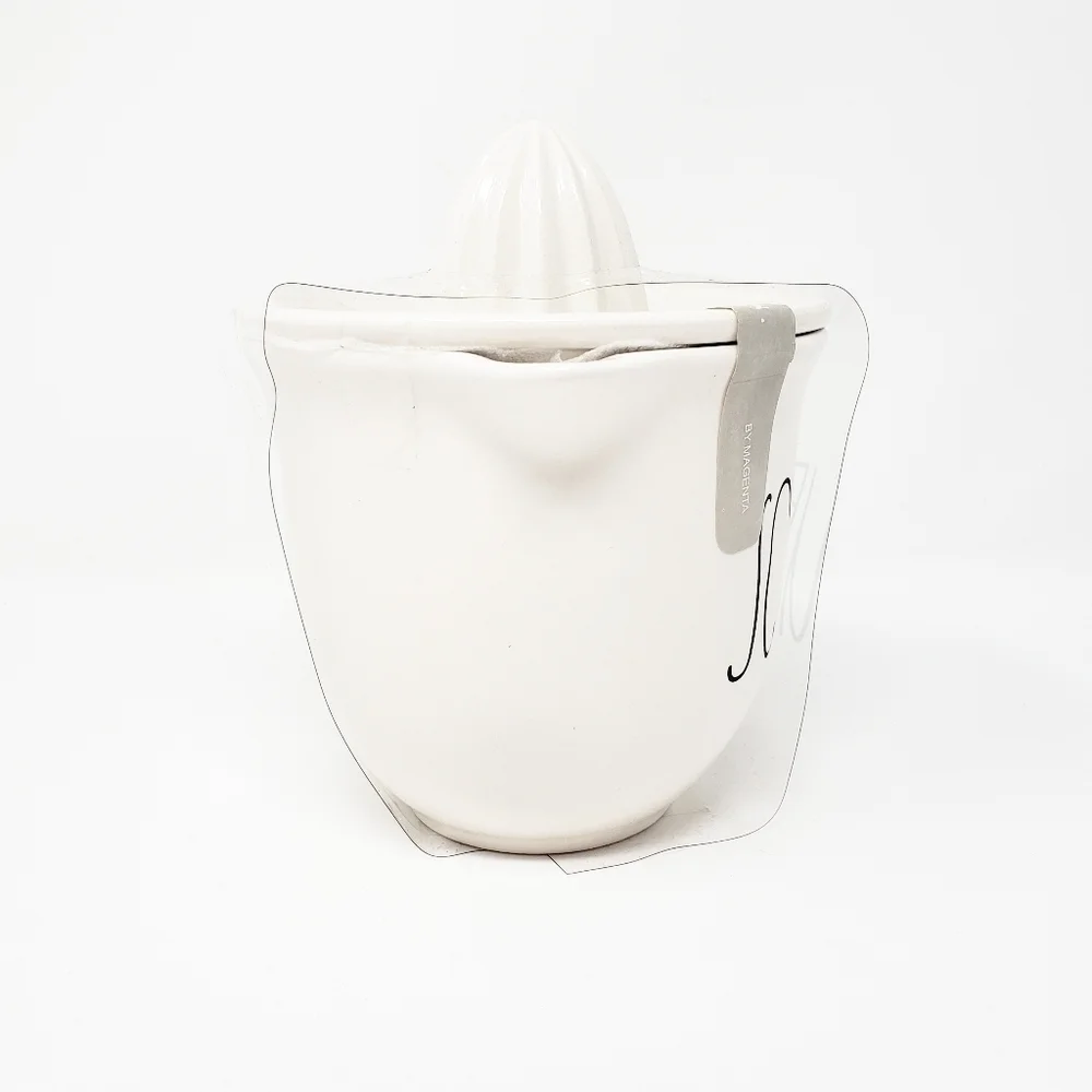 RAE DUNN Squeeze juicer NWT